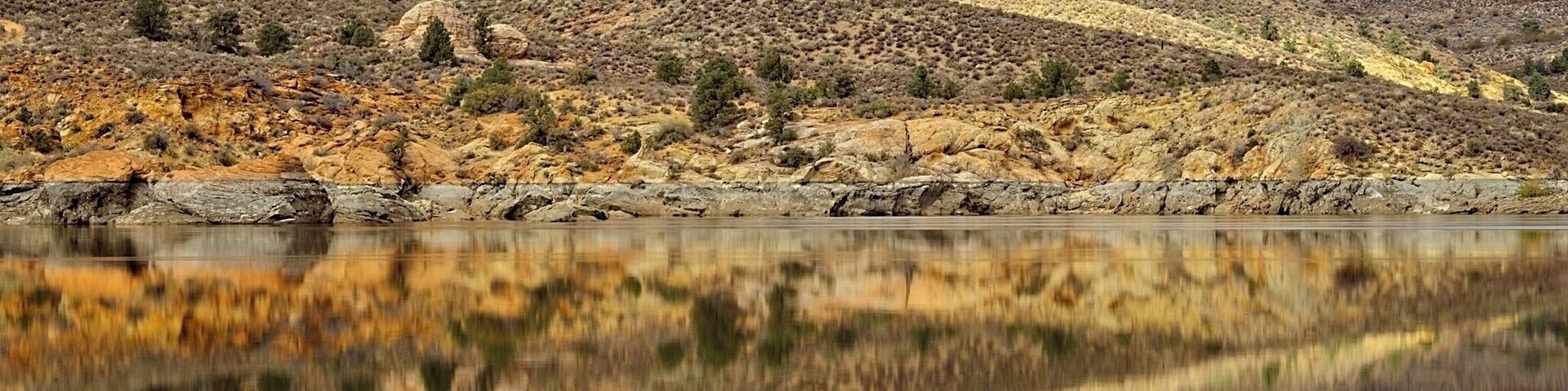 The upside down. When down is up. Or is it when up is down?
#utah #clouds #reflection #hiking #outdoors #landscape