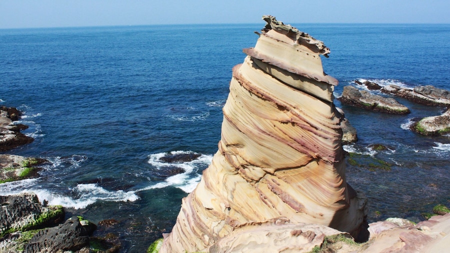 The Nanya Peculiar Rocks can be seen along the coastline of New Taipei City, Taiwan. They are proof of Mother Nature's unbelievable artistic skills! #roadtrip