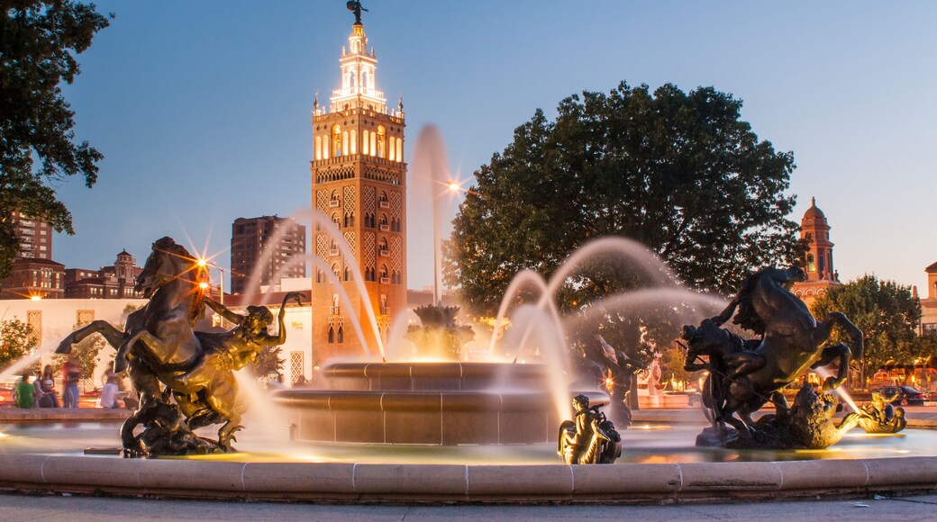 J.C. Nichols Memorial Fountain, by Henri-Leon Greber in Kansas City Missouri
