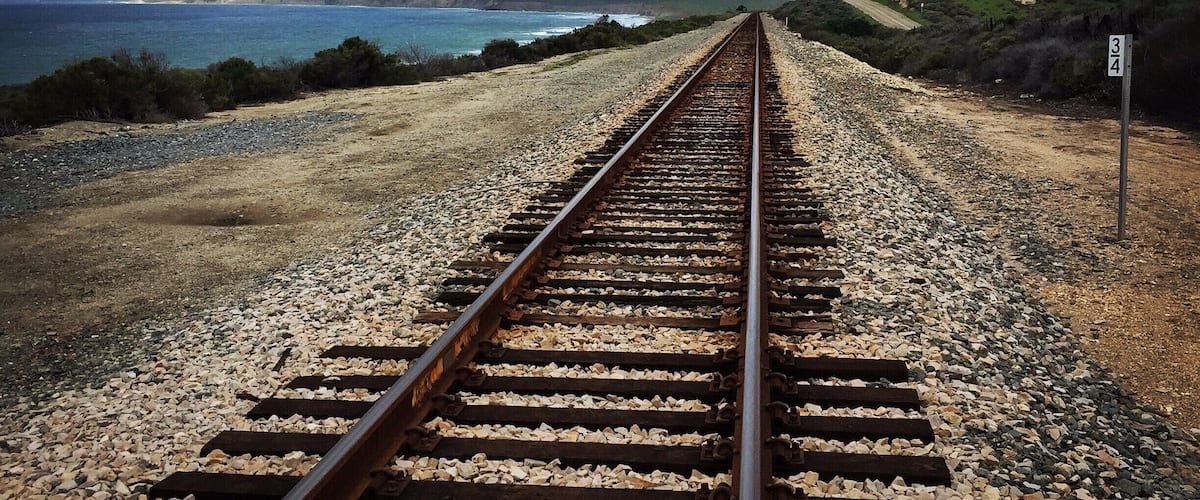 Just an hour drive from Santa Barbara and a 45-minute drive from Lompoc, you'll find spectacular landscapes like this one. A sign 4.5 miles south of Lompoc off Highway 1 will direct you onto Jalama Road. Follow this scenic, winding, 14.5 mile road to the coast. You'll cross these railroad tracks before heading into Jalama Beach County Park.
#lifeatexpedia
#roadtrip
#California
#lifeatexpedia
#weloveourmarkets
#AMER