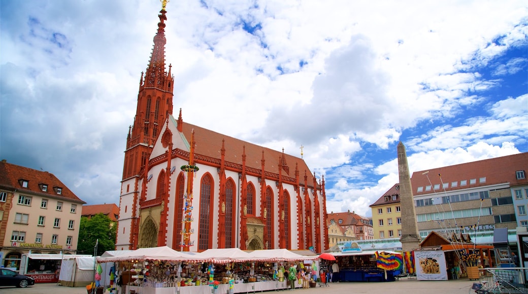 Marienkapelle mostrando mercados, una plaza y elementos patrimoniales