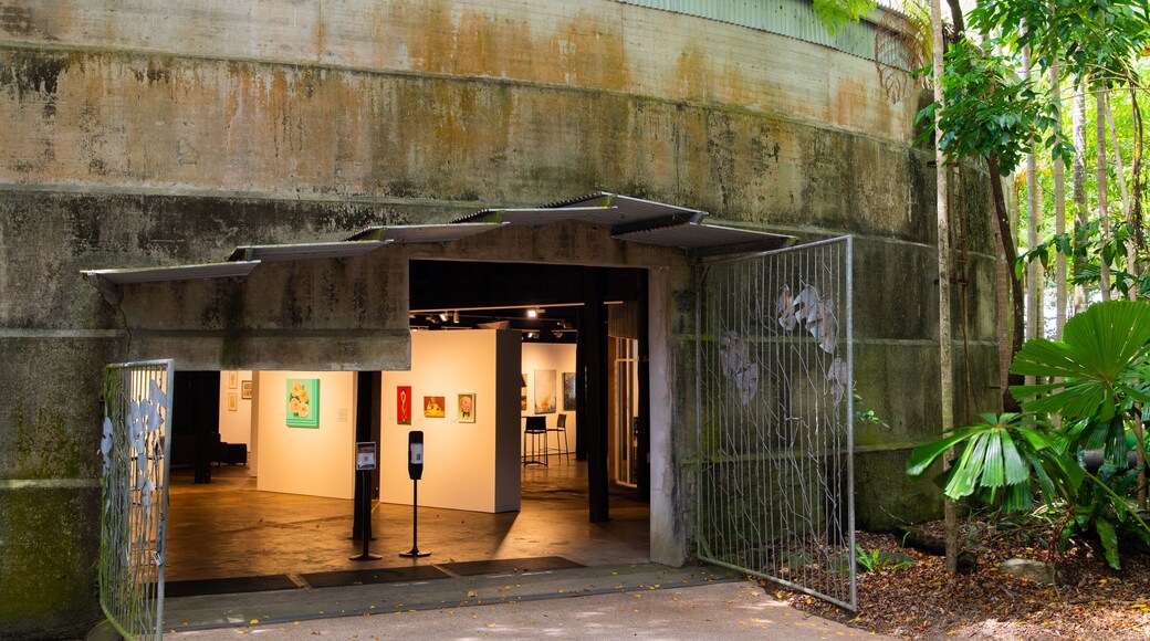 Centenary Lakes Botanic Gardens featuring art