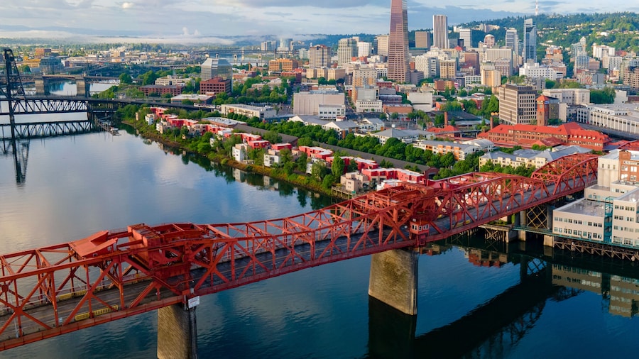 Downtown Portland and the Broadway Bridge
