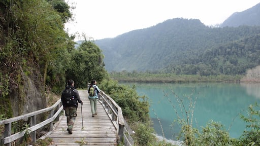 Comenzando el día de trekking hacia piedras quemadas.