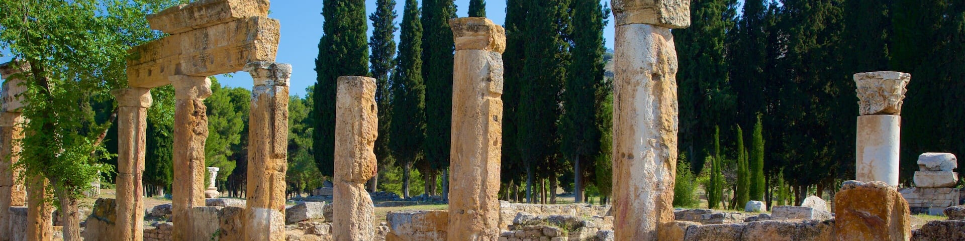 Hierapolis featuring a ruin
