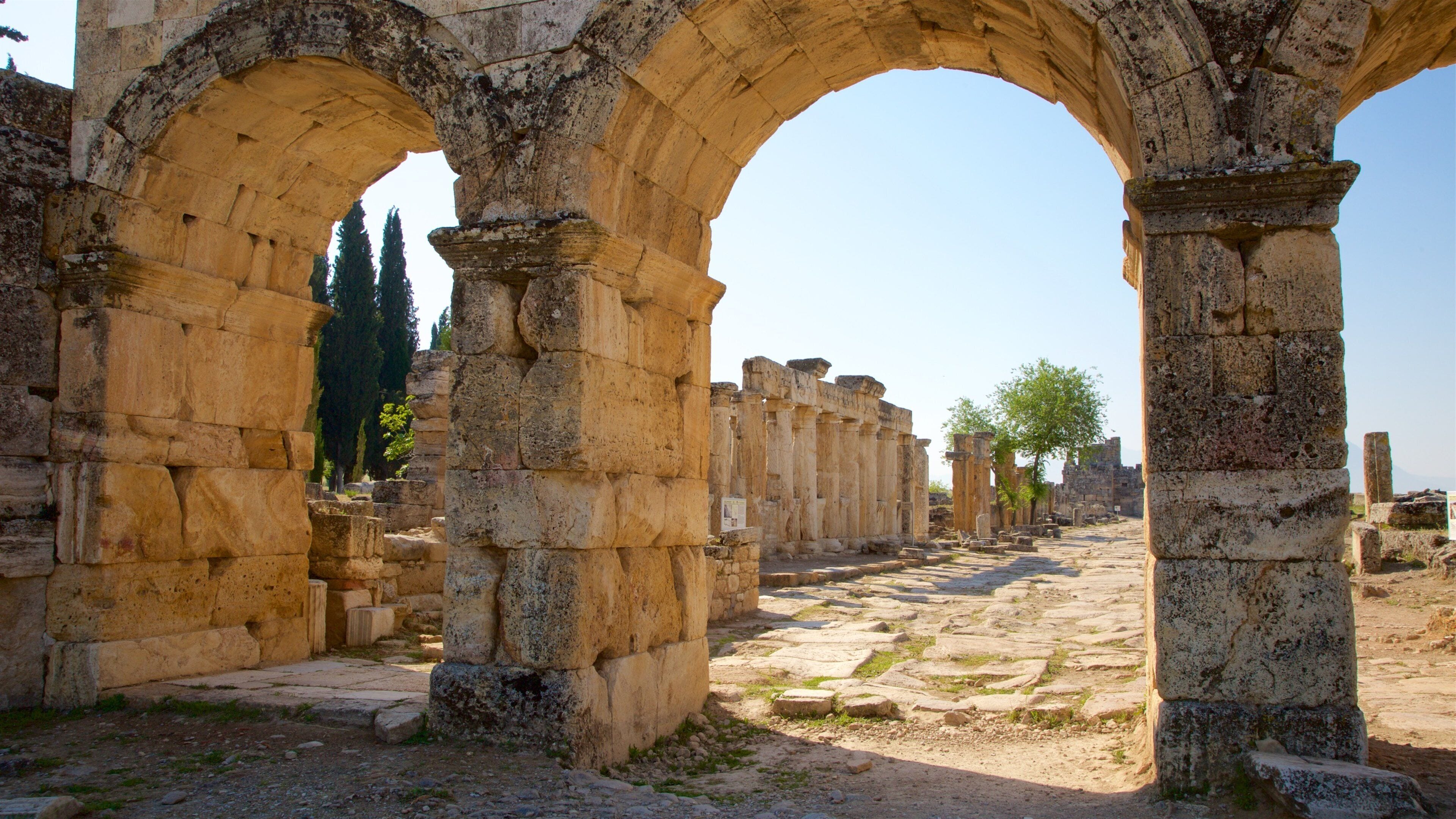 Hierapolis showing building ruins