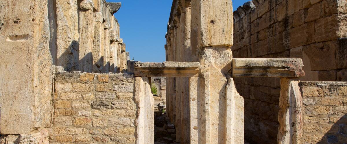 Hierapolis welches beinhaltet Ruine
