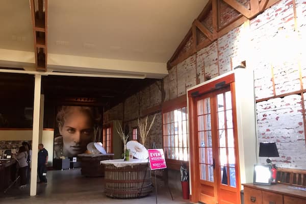Beautiful tasting room located in an old General
Store dating to 1869.