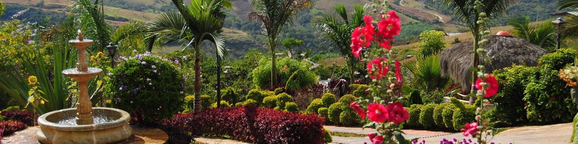 Another view from Hotel Kimbala. I'm telling you...Colombia is gorgeous!