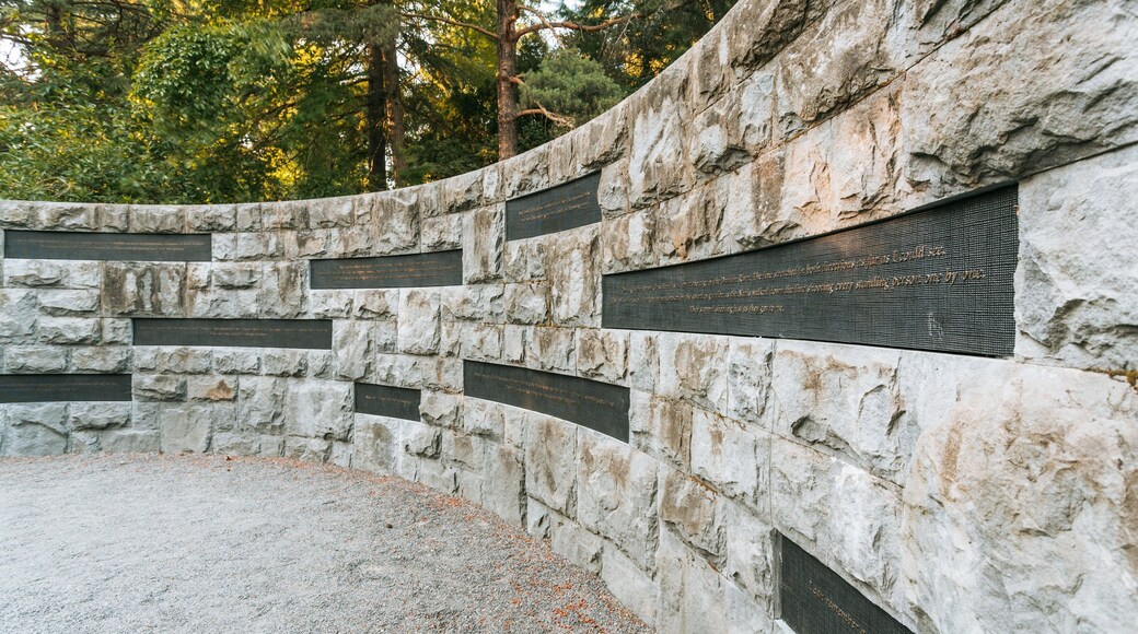 Oregon Holocaust Memorial
