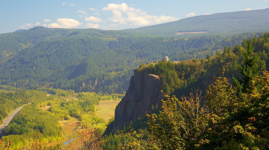 香提克利觀景點 呈现出 山岳, 風景圖 和 寧靜的景觀