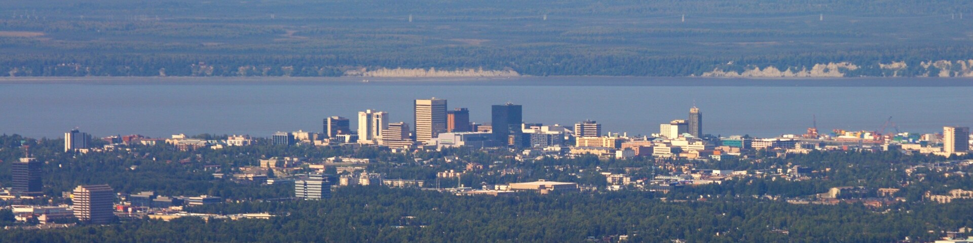 Flattop Trail showing a city