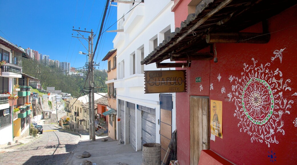 Guapulo which includes street scenes