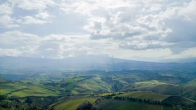 Hermosa vista en la vía hacia el Volcán Cayambe.