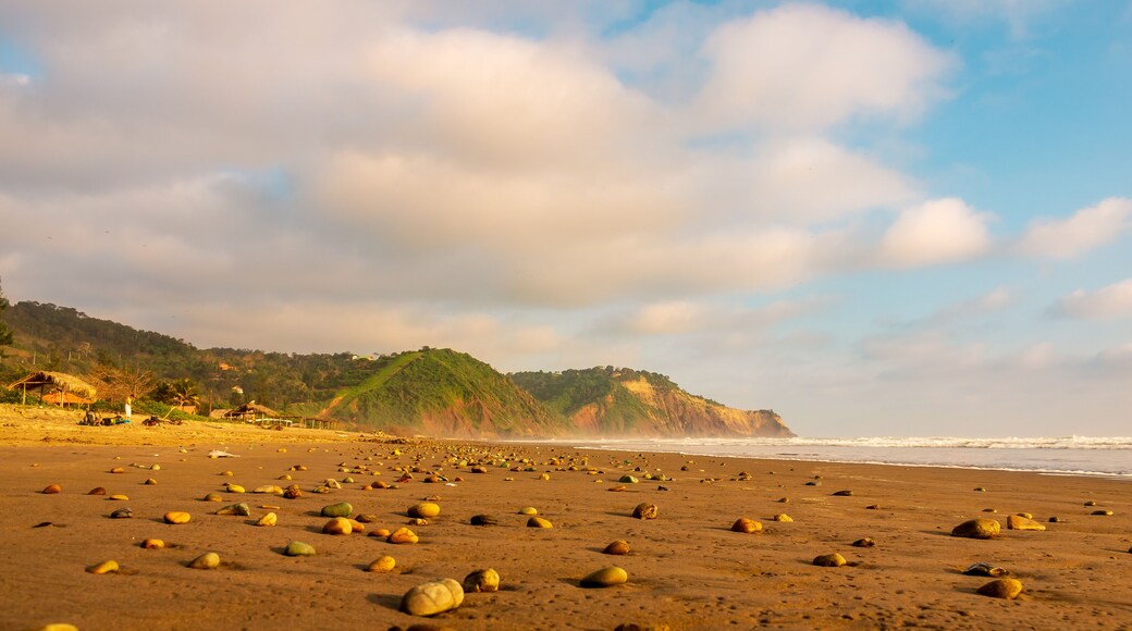 Playa de Ayampe, Ecuador, al atardecer