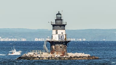 Orient Point Lighthouse in chippy water