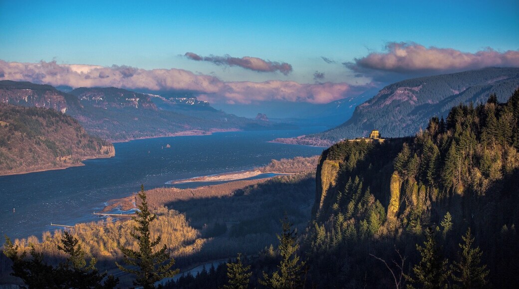 We'll never know a precise number, but, suffice it to say that millions of people have seen this view of the Columbia Gorge from the lookout sponsored for decades by the Portland Women's Forum.
If we say (very) conservatively that one percent of those people have photographed this view, that means that tens of thousands of images have been generated from this very spot.
You can't talk about shooting the best image -- that has already been done, or will be done, or may never be done.
All you can hope for is to try to do the thing justice. And if you're lucky at all -- to do the thing proud.