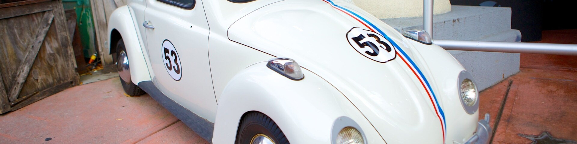 Hollywood Star Cars Museum which includes interior views