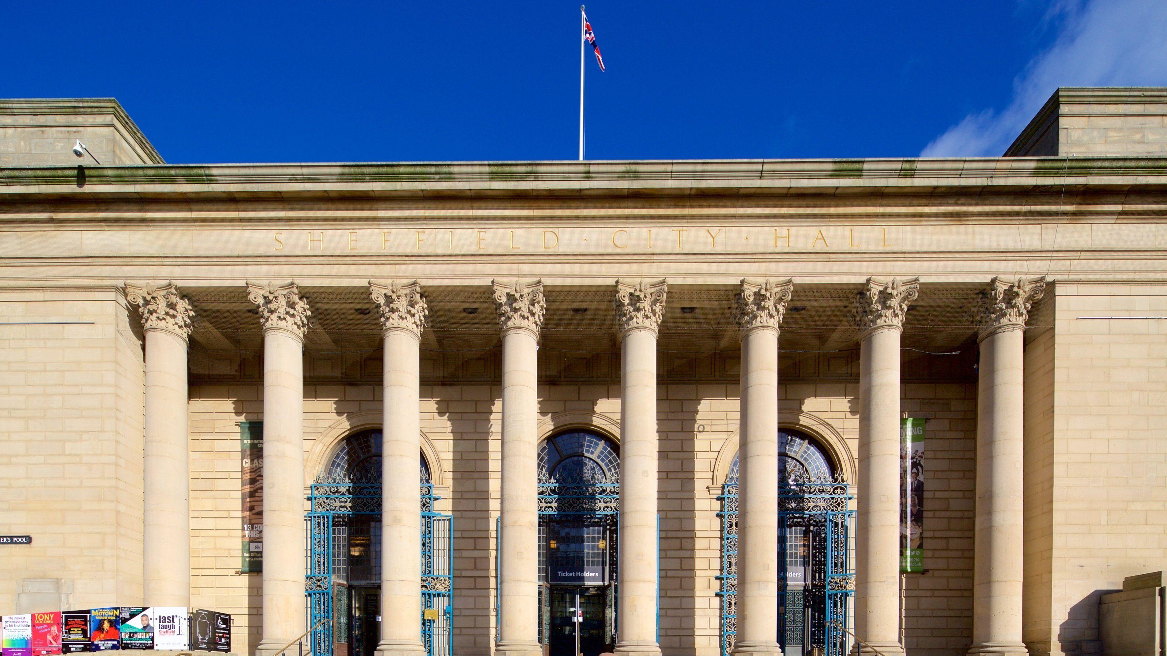 Sheffield City Hall showing heritage architecture and an administrative building