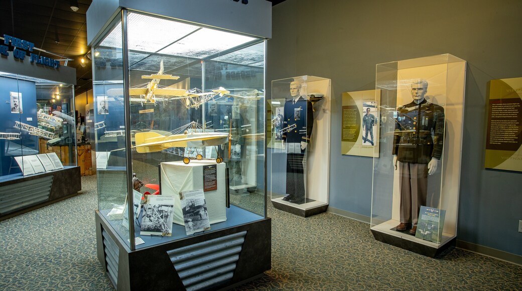 Tennessee Museum of Aviation featuring interior views
