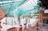Gatlinburg_WildBearFallsIndoorWaterpark_6326714_01