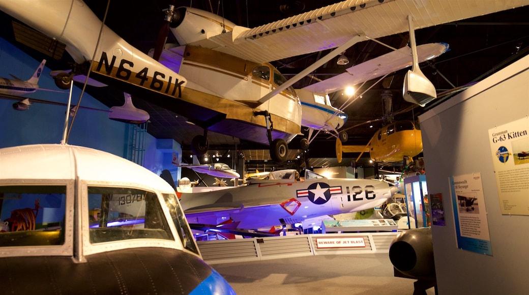 ํฌ๋ ์ด๋ค ์ค๋ธ ์์ด๋น์์ด์
๋ฎค์ง์