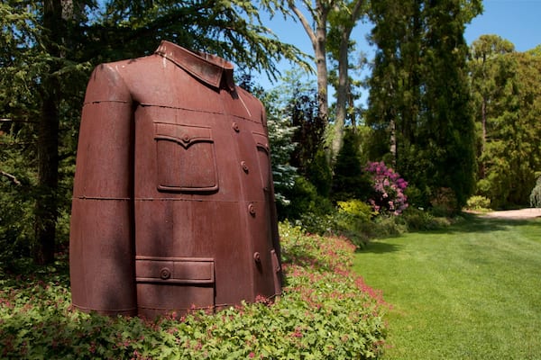 LongHouse Reserve das einen Outdoor-Kunst, Park und Wildblumen