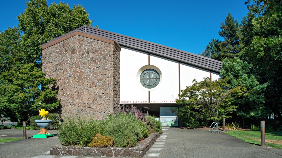 SantaRosa_CharlesMSchulzMuseum_6327336_01
