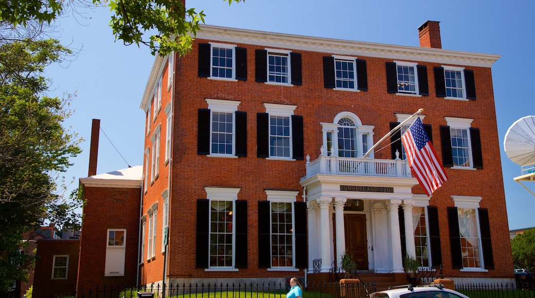 McLellan-Sweat Mansion inclusief een huis