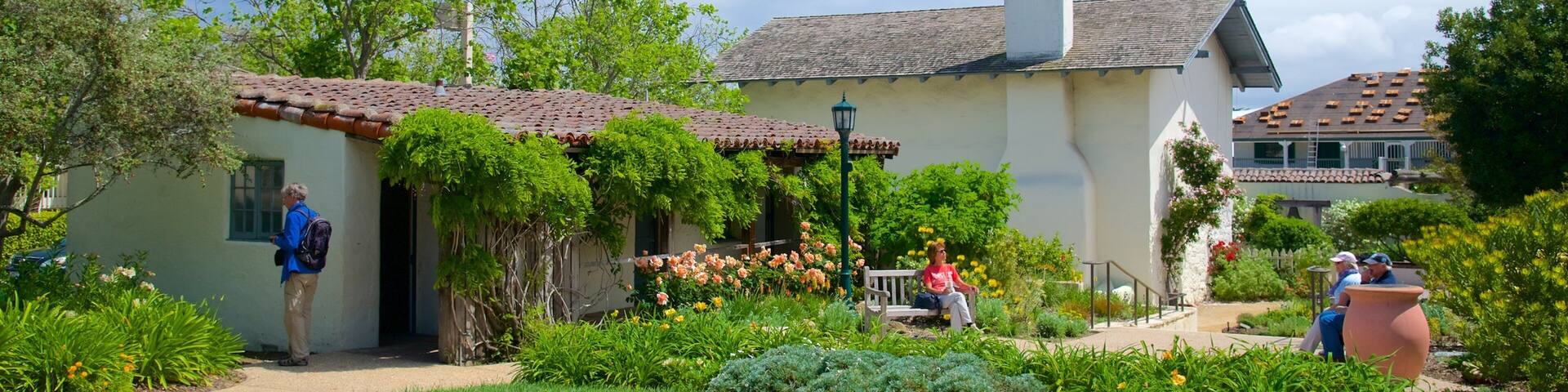 Monterey State Historic Park showing a park and a house