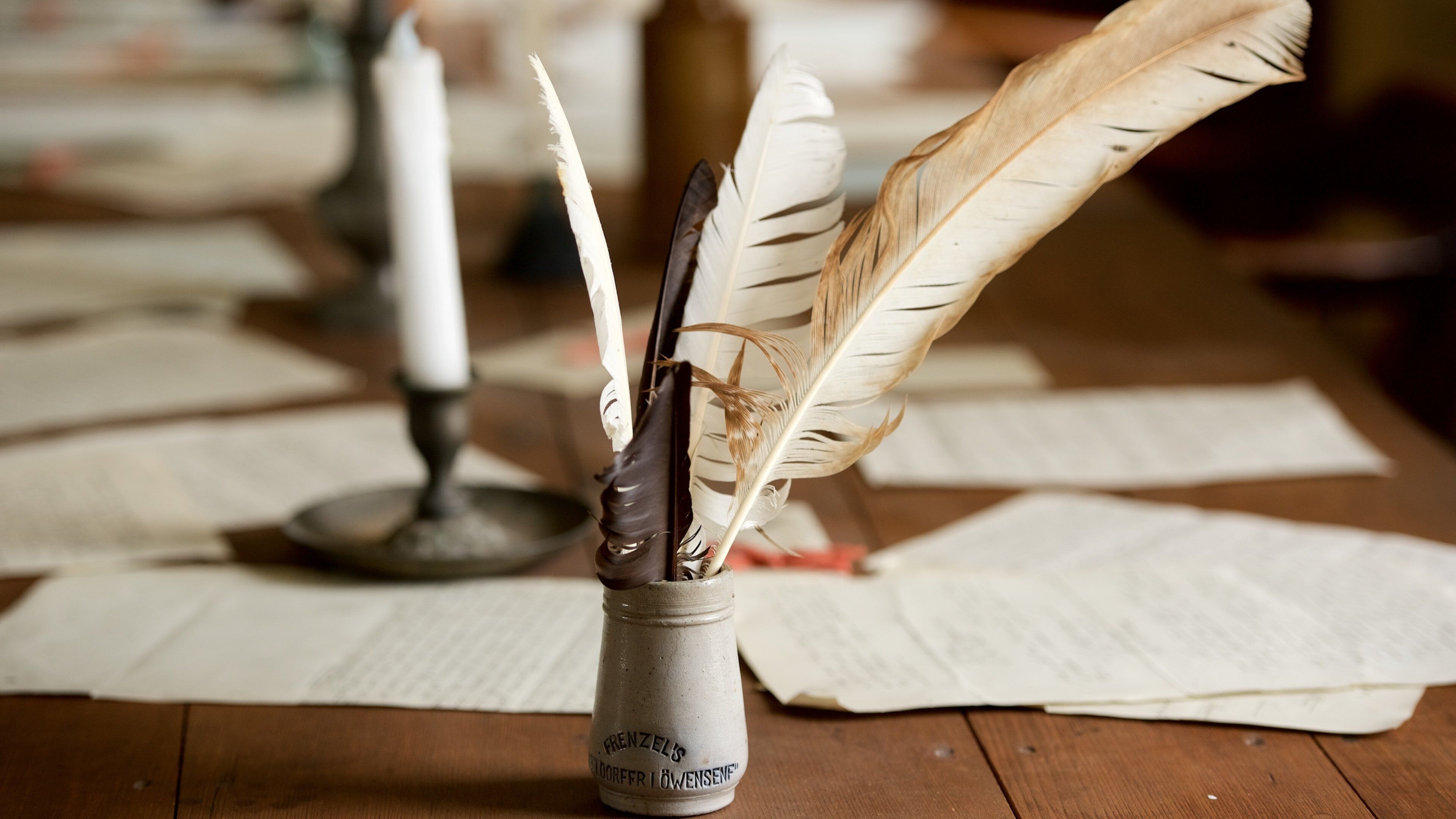 Museu Colton Hall caracterizando elementos de patrimônio e vistas internas