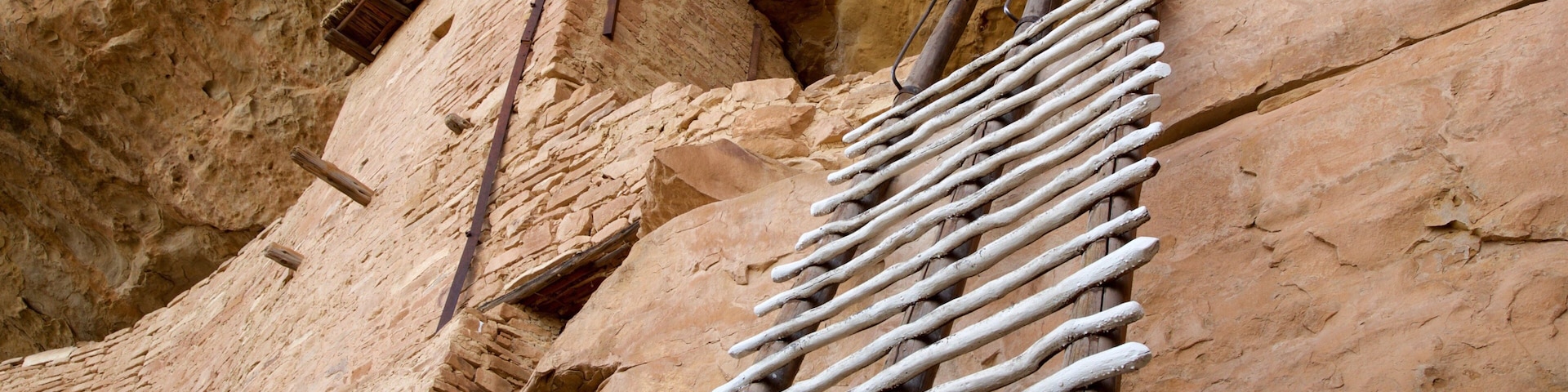 Balcony House showing heritage elements