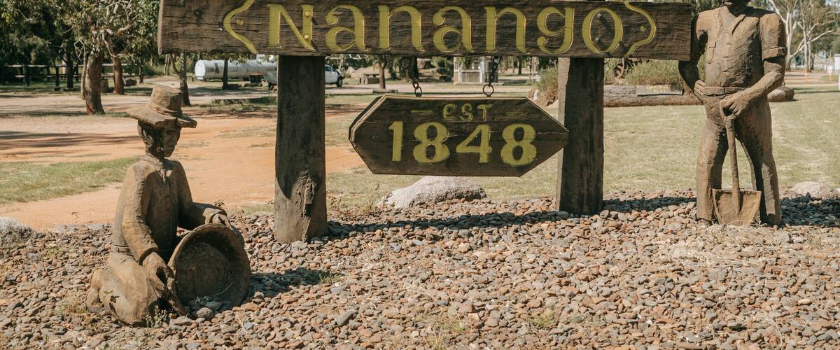 Nanango which includes signage and a garden