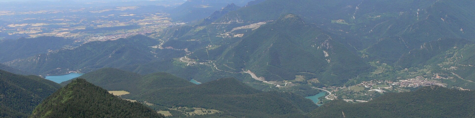 Vistes sota Les Penyes Altes (juny 2006)