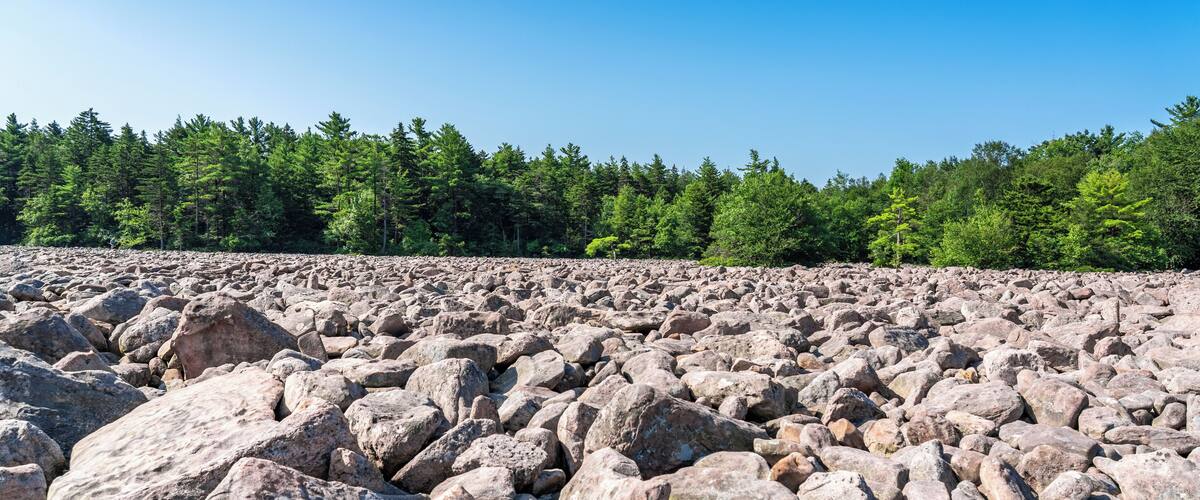 LakeHarmony_BoulderField_6328230_11