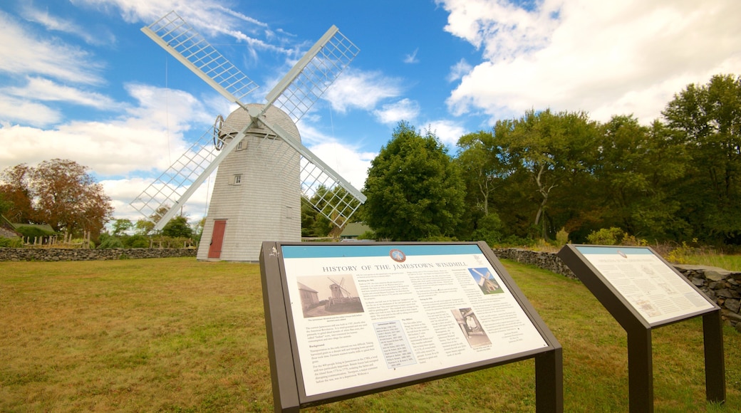 Jamestown Windmill og byder på en vindmølle og kulturarvsgenstande