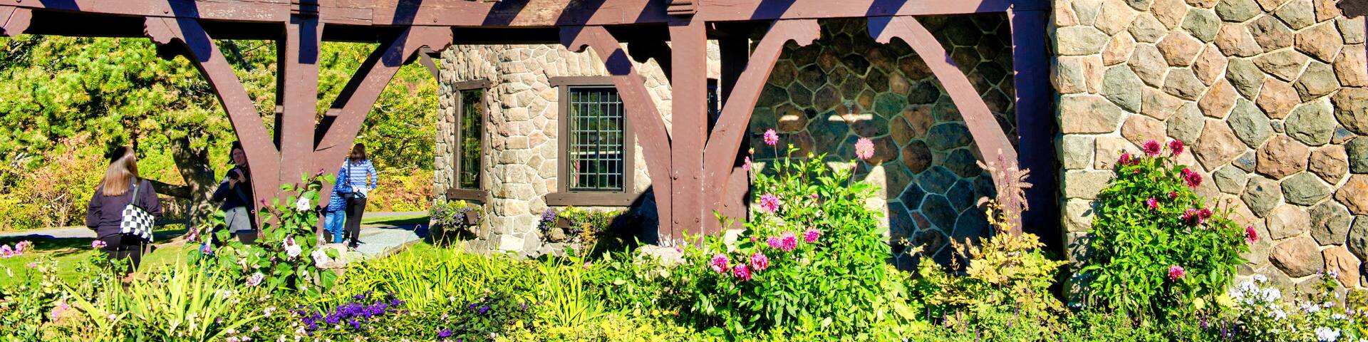MOULTONBOROUGH, NH - OCTOBER 2015: Tourists visit Castle in the Clouds on a wonderful autumn morning