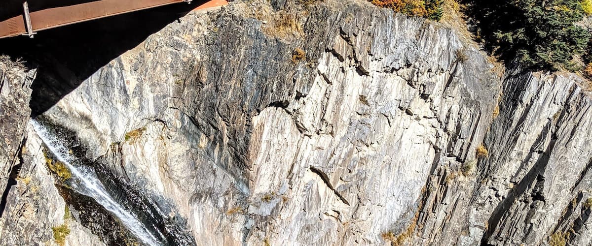 Driving along the Million Dollar Highway coming out of Ouray...
#Adventure #Waterfall #Ouray #Colorado #MyBackyard