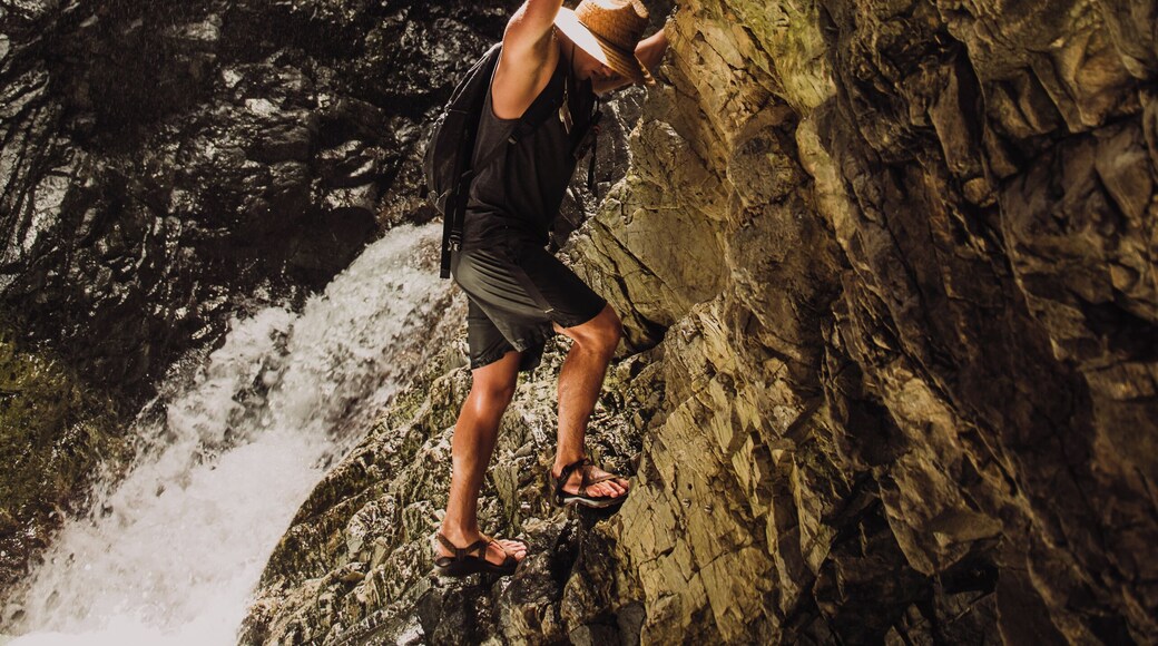 Many people know about the Great Sand Dunes National Park being an incredible Colorado location. However, not everyone knows about a unique little location just off the beaten path to the dunes. This is Zapata falls. It takes a rocky road and short hike to get to, but it is well worth the effort. Make sure to be ready to hike through the ice cold river. And if you are feeling extra adventurous, you can get an even cooler perspective by carefully climbing up underneath the waterfall like my friends and I did. #adventure #waterfall #climbing