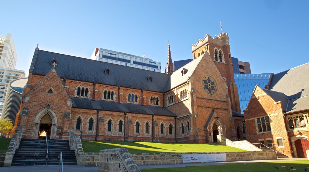 St. George\'s Cathedral showing a church or cathedral and heritage architecture