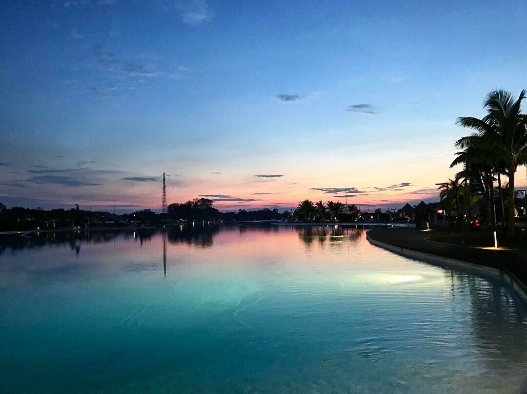 Although Bintan is close part of Indonesia, it is actually closest to travel to through a short boat trip from Singapore!

#lifeatexpedia #wewhotravel