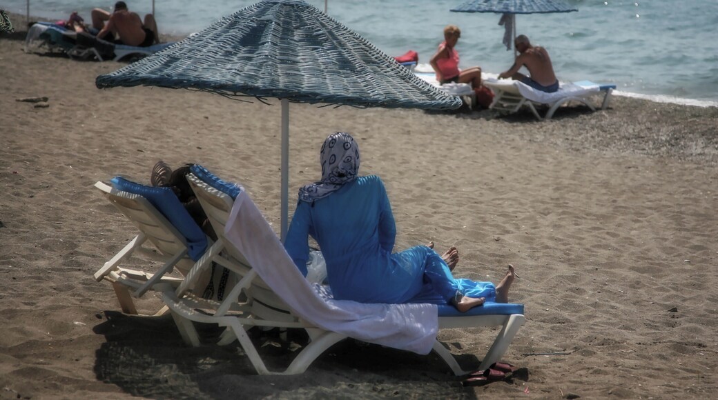 Calis beach near Fethiye. #BeachTips
All faiths enjoy the sunshine, a short hop
from a warzone. #BeachTips