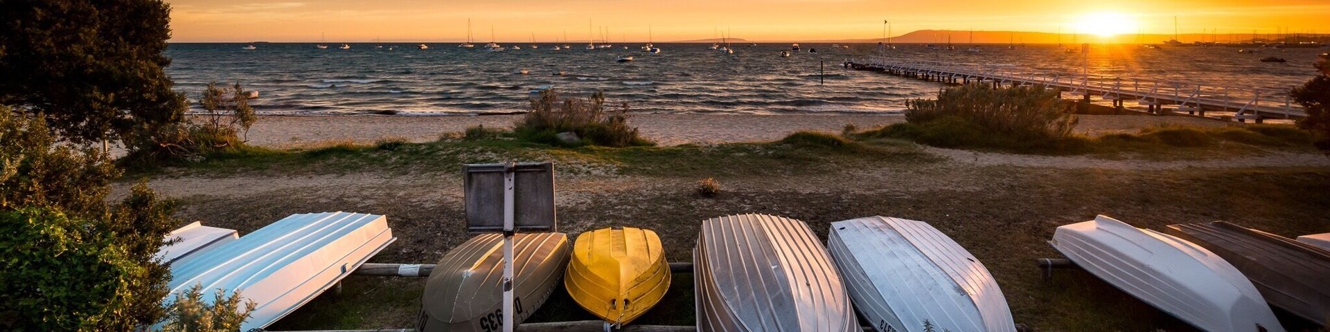 A simply amazing pre sunrise colour all across the sky followed by this scene as the sun rose above horizon - don’t think I’ll forget that morning in a hurry!