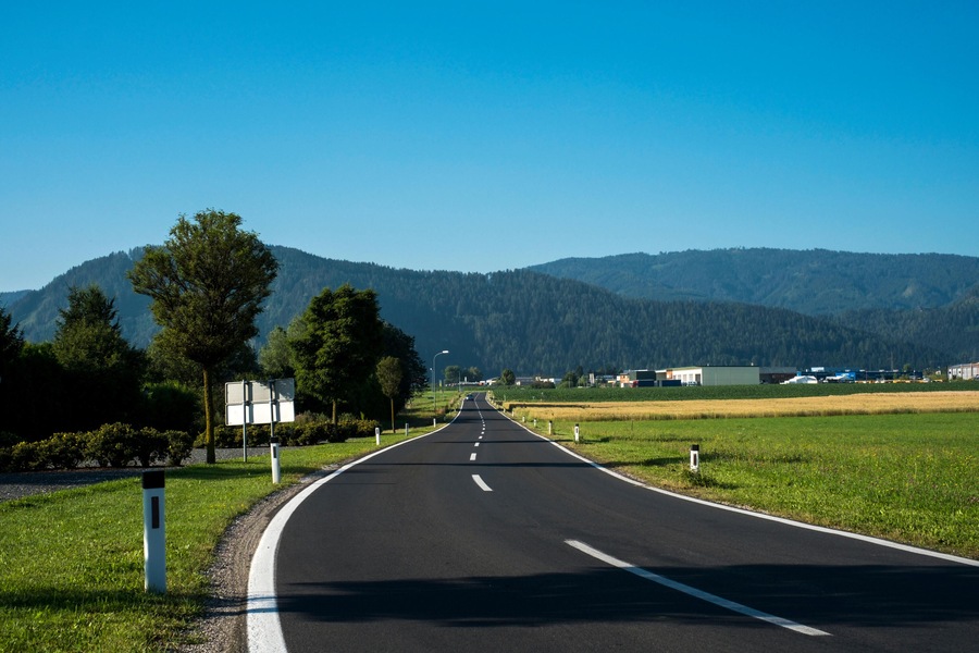 A rural road near Spielberg in Austria