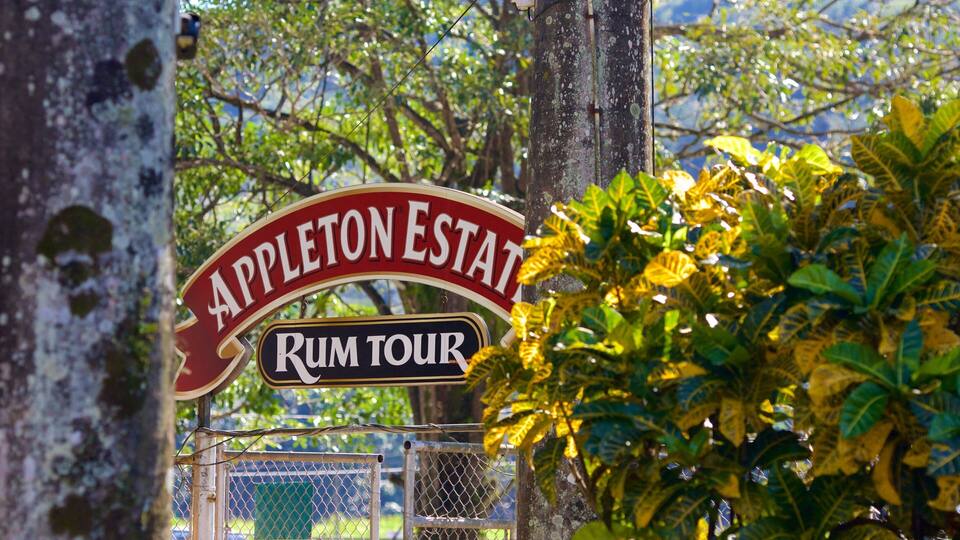 A sign for Appleton Estate Rum Tour.