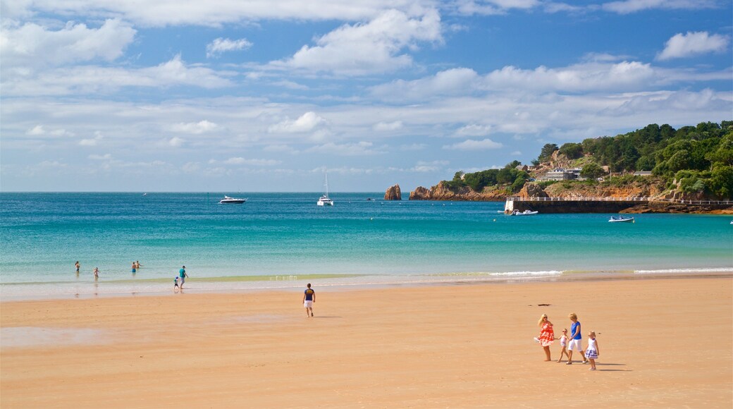 St Brelade\'s Bay Beach showing landscape views, general coastal views and a sandy beach