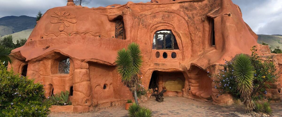 Interesting clay house, entrance fee 10,000 pesos