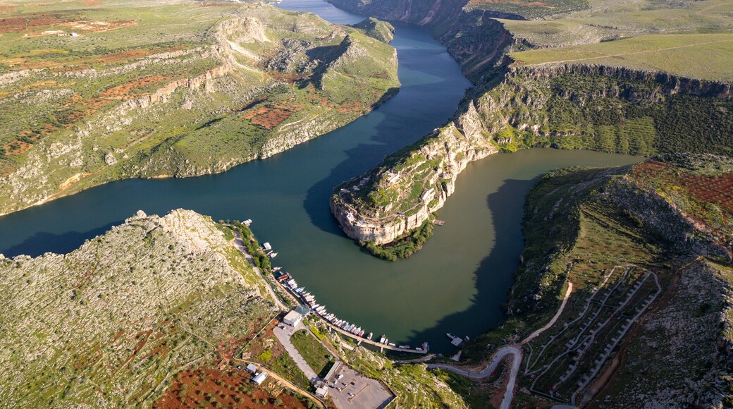 Aerial View of Rumkale Fortress in Springtime 4k video, Gaziantep, Turkey