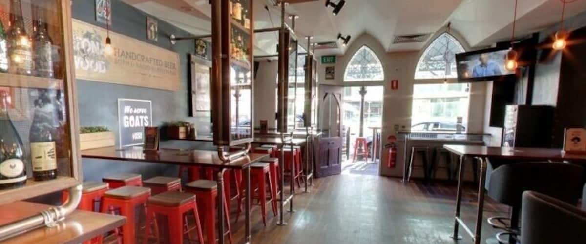 A venue perfect for after work drinks, catching up with friends and casual gatherings.
A must for beer lovers: http://beerdeluxe.com.au/hawthorn/menu/