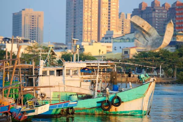 Baie d\'Anping qui includes marina et ville